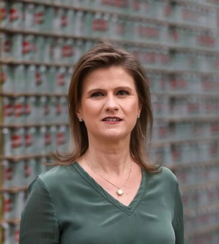 Aline Eggers — CEO, Fruki
